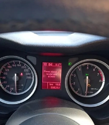 Alfa Romeo 159 cena 14900 przebieg: 200000, rok produkcji 2008 z Toruń małe 79